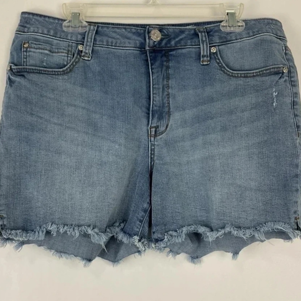 Seven7 Seven 7Distressed Weekend Shorts Size 16